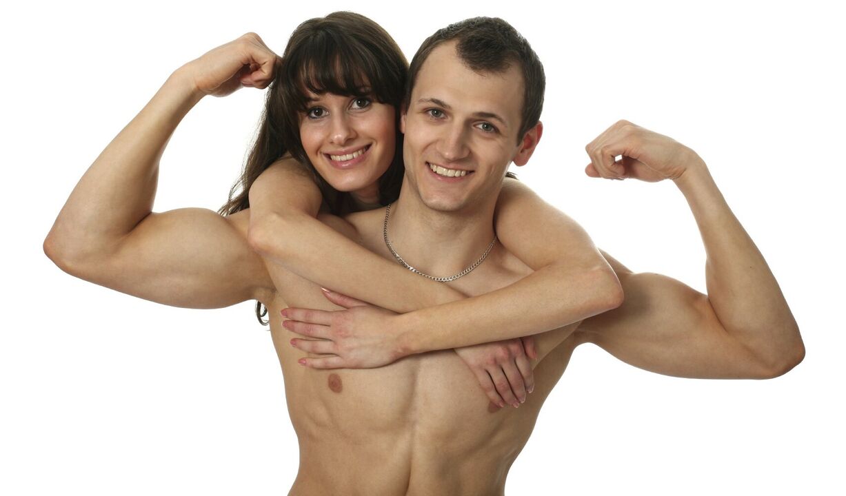 sieviete ar vīrieti ar dzimumlocekļa palielināšanos